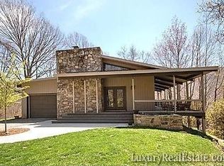 145 Cicada Dr, Maggie Valley, NC 28751