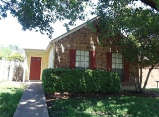 950 Mapleleaf Ln, Coppell, TX 75019