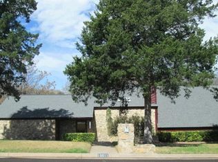 10011 Shadow Crest Dr, Woodway, TX 76712