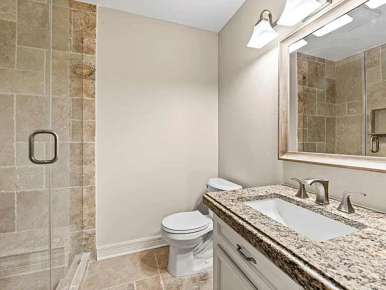 2227 Parana Dr — Photo 24