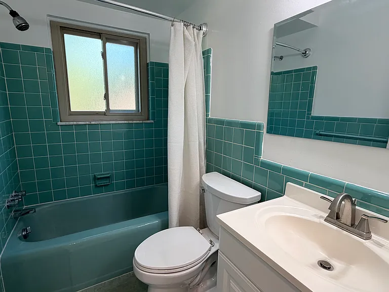 946 N Adams Rd #3 — Photo 9