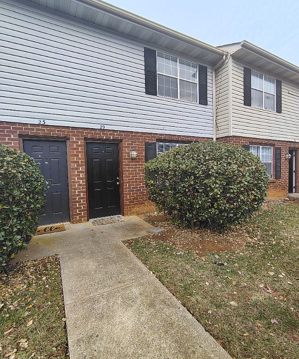 1st image of 35 Hobbs Ln