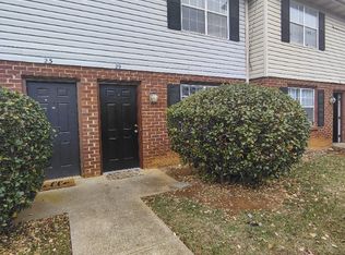35 Hobbs Ln, Lynchburg, VA 24502