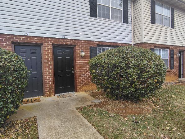 35 Hobbs Ln