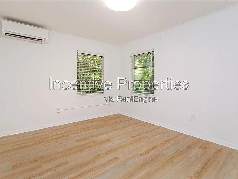 816 Putnam Ave — Photo 12