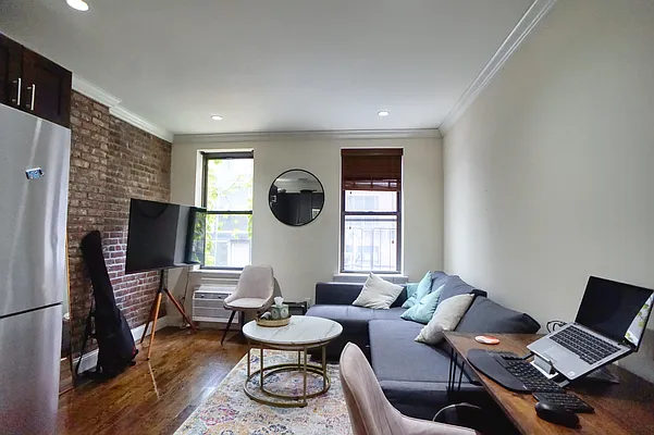 Rented by Compass | media 13