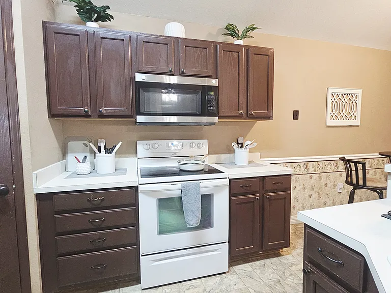 7105 Galleta Ct — Photo 13