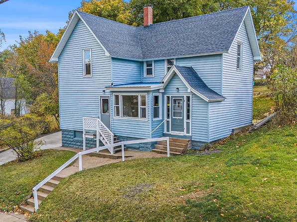 295 5th St, Manistee, MI 49660