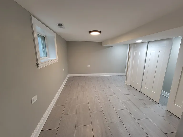 5521 W 63rd Pl — Photo 9