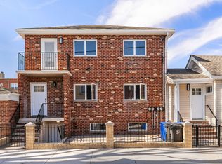 21-12 48th St #2F, Astoria, NY 11105
