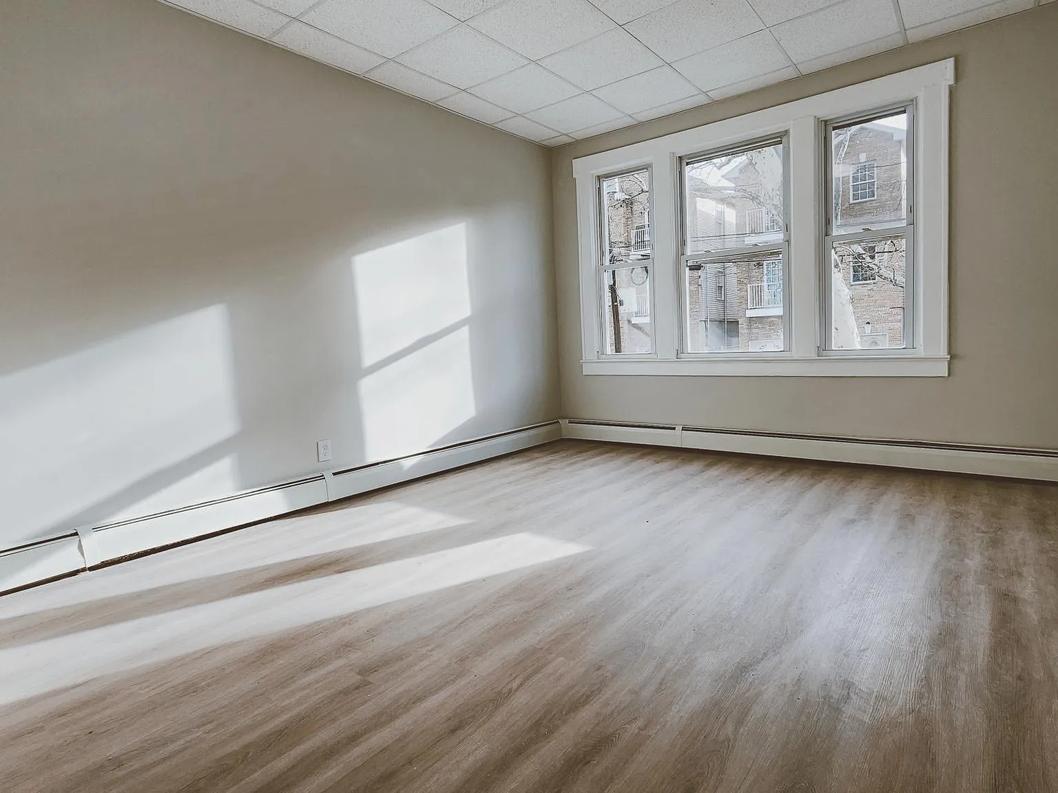 264 Lexington Ave — Photo 4