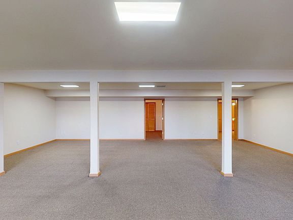 5th image of 2060 SW Scenic Heights St