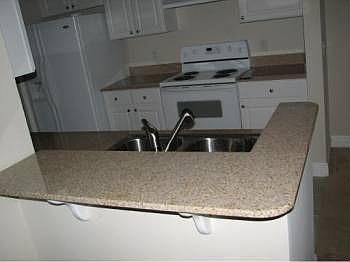 4th image of 304 Southern Pecan Cir Unit 203
