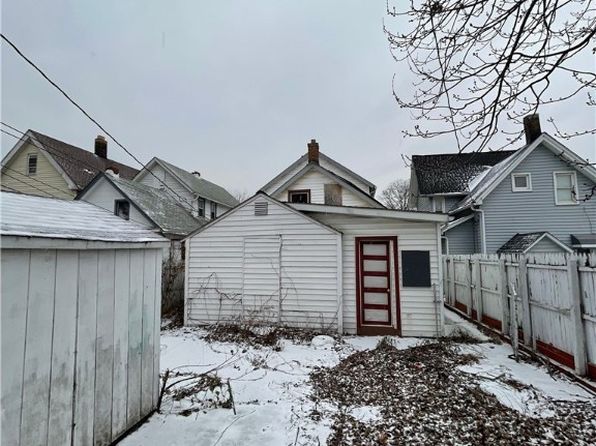 cleveland-ohio-33382122 picture