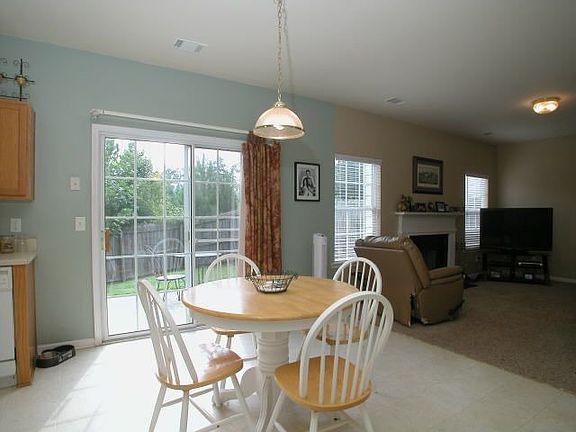5th image of 1643 Atkinson Park Cir
