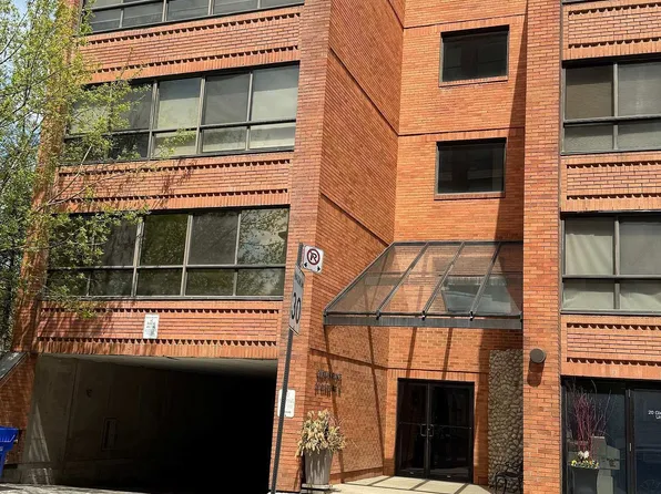 20 Glebe Rd W #10, Toronto, ON M5P 1C9