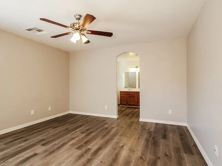 23257 W Cocopah St — Photo 8