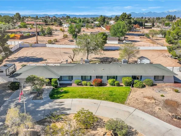 19445 Yanan Rd, Apple Valley, CA 92307