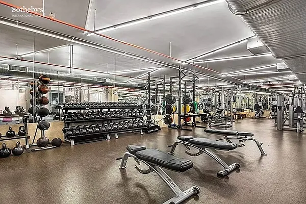 Rented by Sotheby's International Realty | media 9