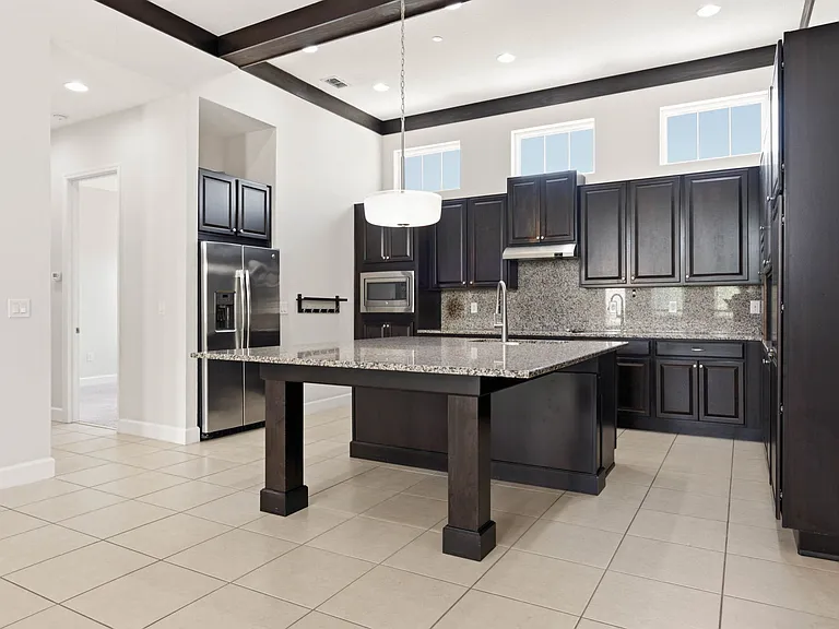 9025 Laureate Blvd — Photo 11