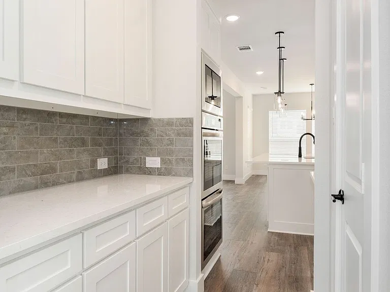 1609 Whisperwood Way — Photo 20