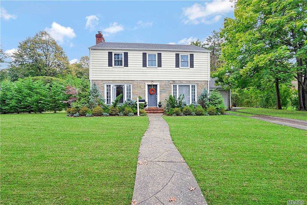 27 Clinton Rd, Garden City, NY 11530 Zillow