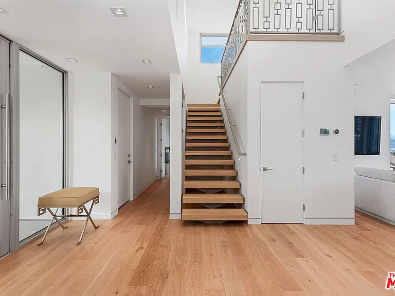 3642 Beverly Ridge Dr — Photo 31