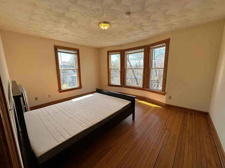 501 N Tioga Street — Photo 13
