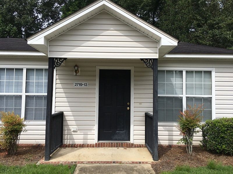 1st image of 2719 W Tharpe St APT 13