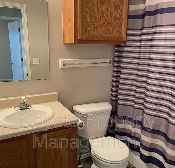 8902 N 149 E — Photo 8