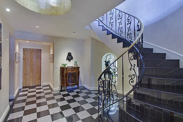 Sold by Corcoran | media 16