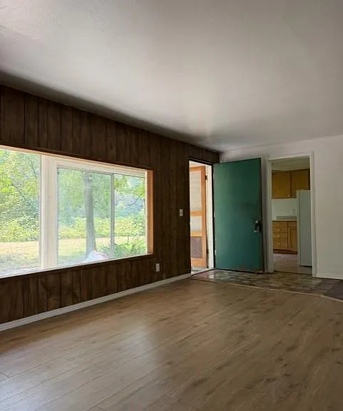 6580 Williams Hwy #D — Photo 11