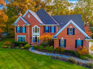 51370 Hidden Pines Ct, Granger, IN