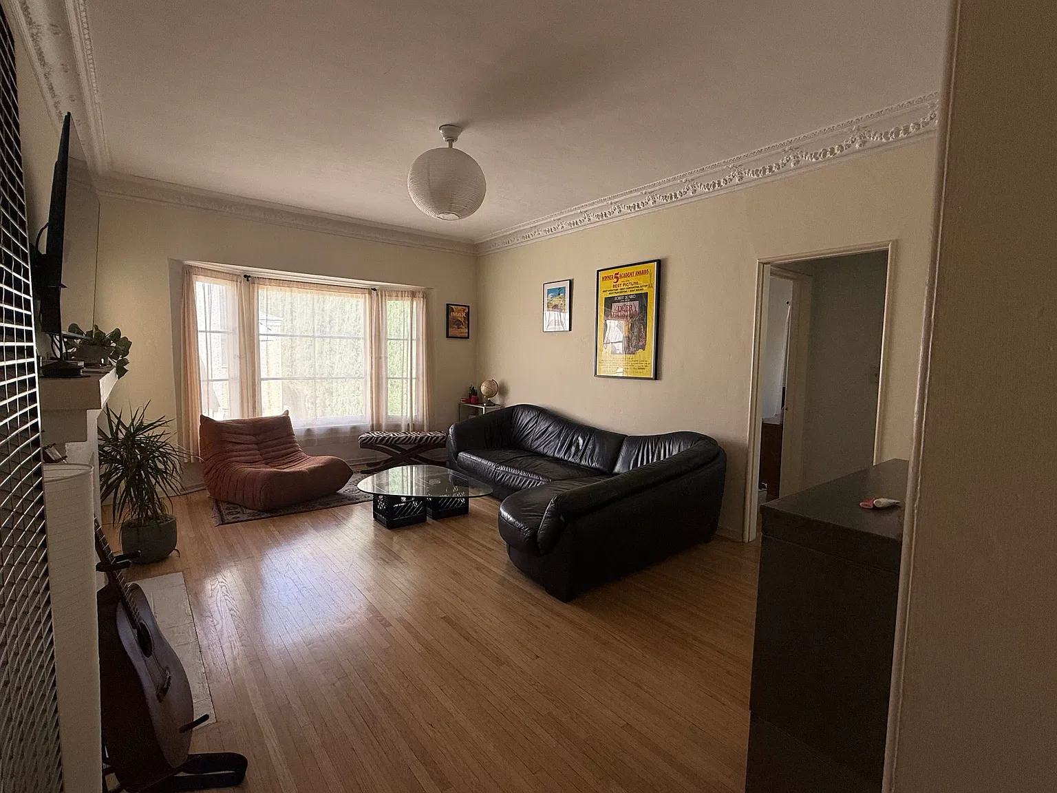 1 bed, $3,000 — Photo 1