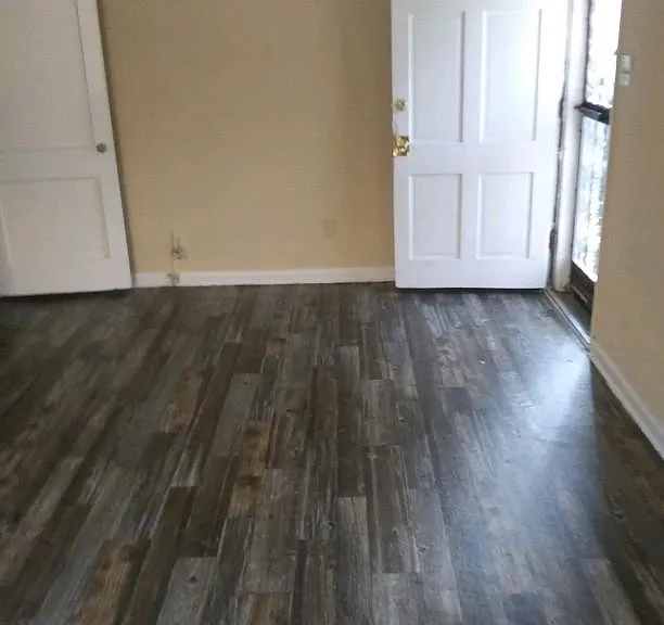 457 King Rd — Photo 11