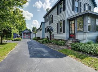 111 Shaver Ave, North Syracuse, NY 13212