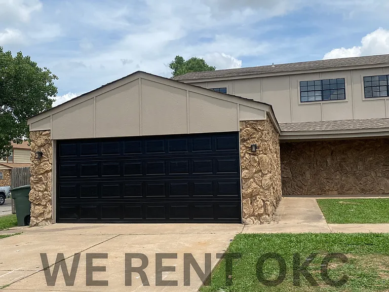 3613 Wynn Cir — Photo 2