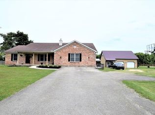 804 Victory Rd, Springfield, OH 45504