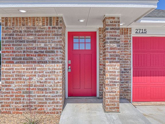 3rd image of 2715 Varenna Ct