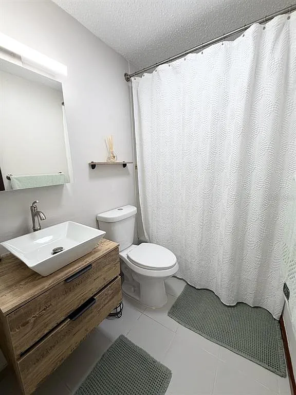 1 bed, 1.0 bath, 680 sqft, $2,300 — Photo 4