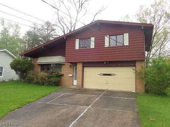 2nd image of 8085 Worthington Park Dr