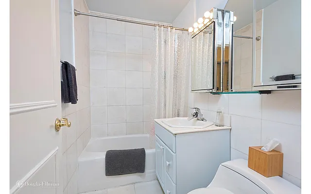 Sold by Douglas Elliman | media 14