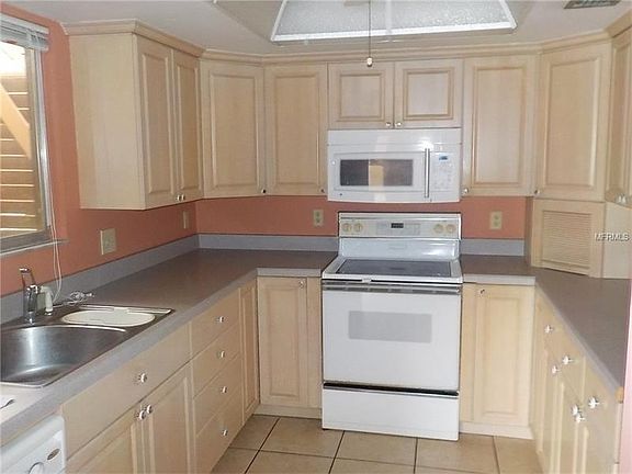 2nd image of 5049 Maui Cir