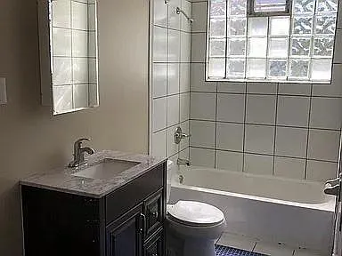 2076 Alberta St — Photo 16