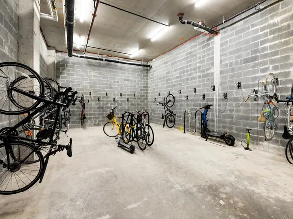 8 Marcy Avenue image 13 of 14