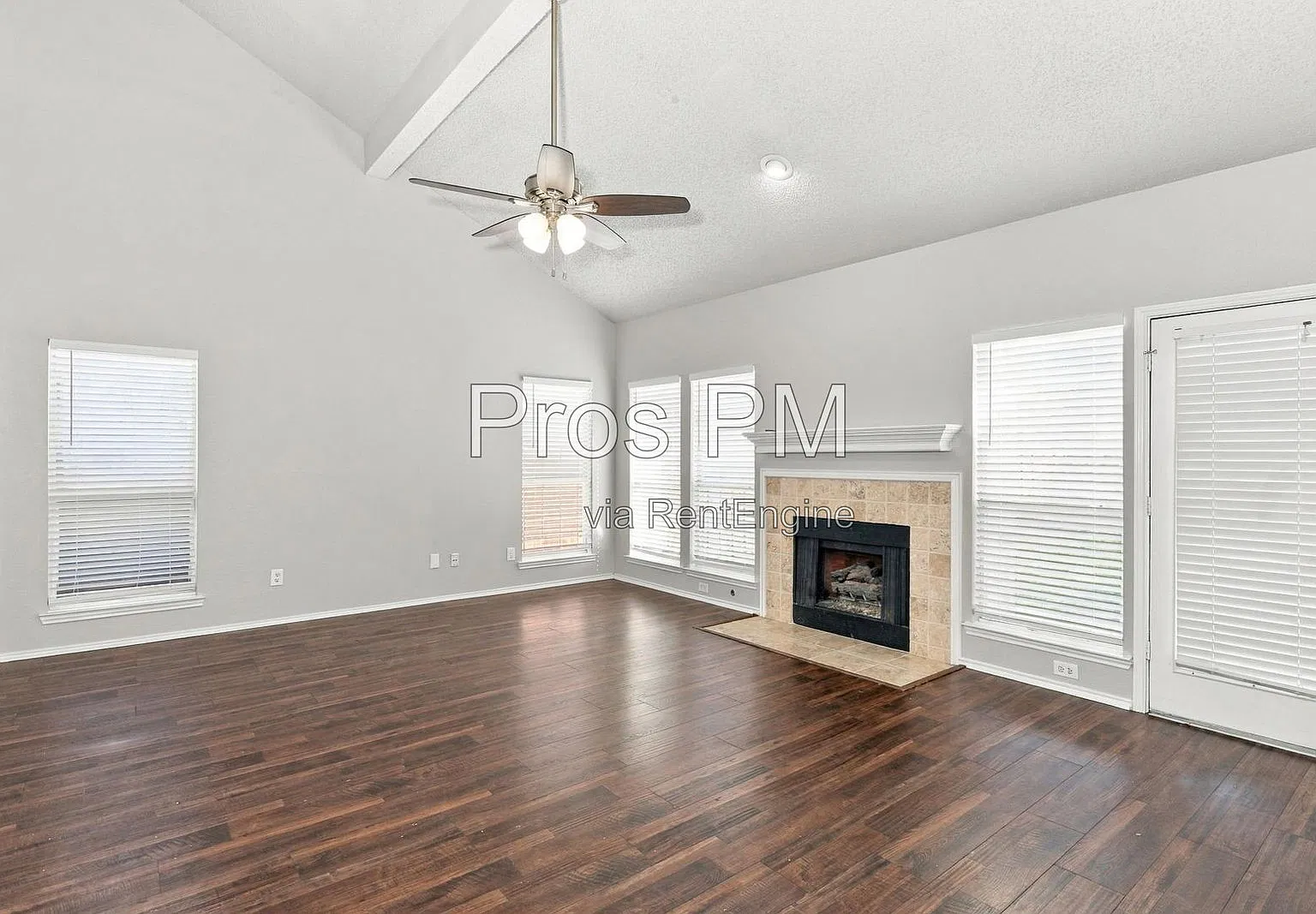4 bed, 2.5 bath, 2722 sqft, $2,750 — Photo 4