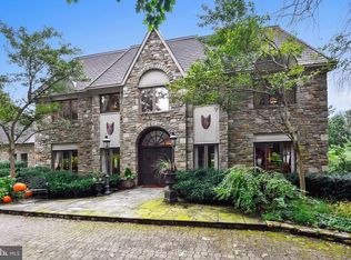 13916 Green Branch Dr, Phoenix, MD 21131