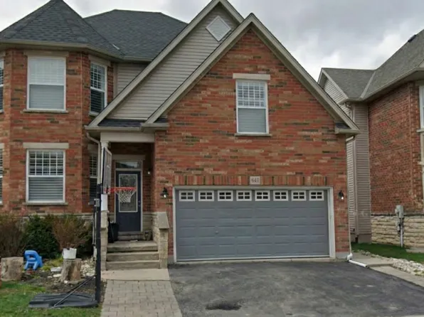 641 Frieburg Dr, Waterloo, ON N2T 2Y2