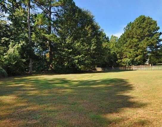 3rd image of 3525 Prairie Dr