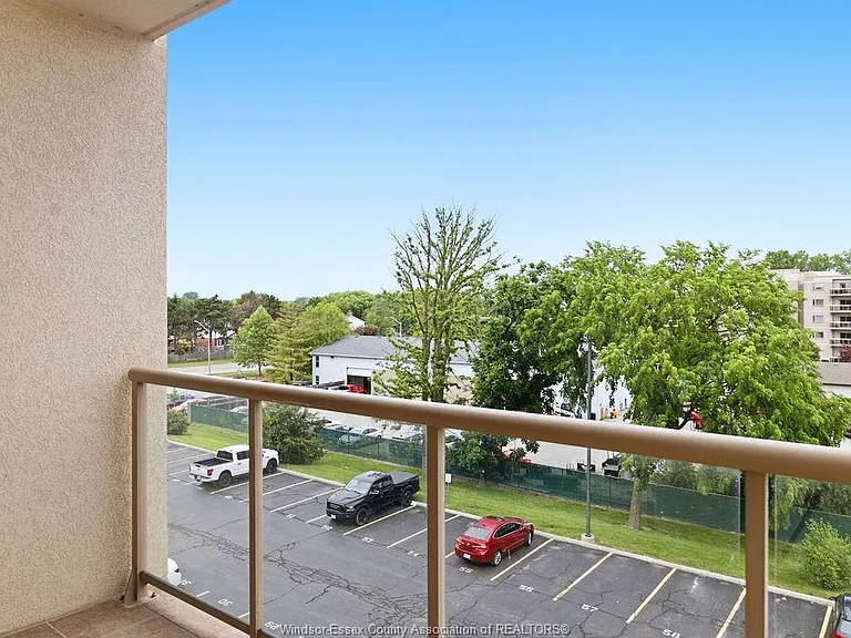 325 Village Grove Dr #409 — Photo 19